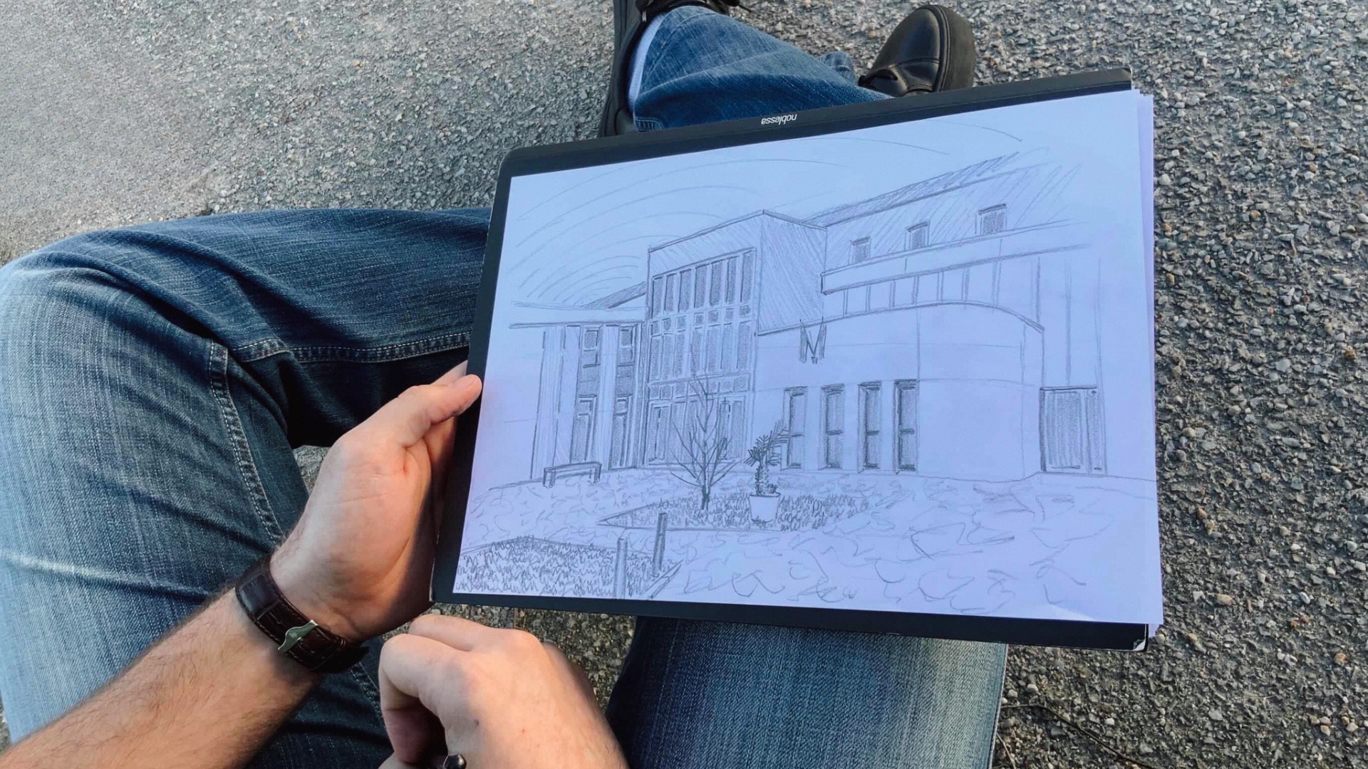 Image mise en avant de l'article CROQUIS EN PLEIN AIR AU CAMPUS 1