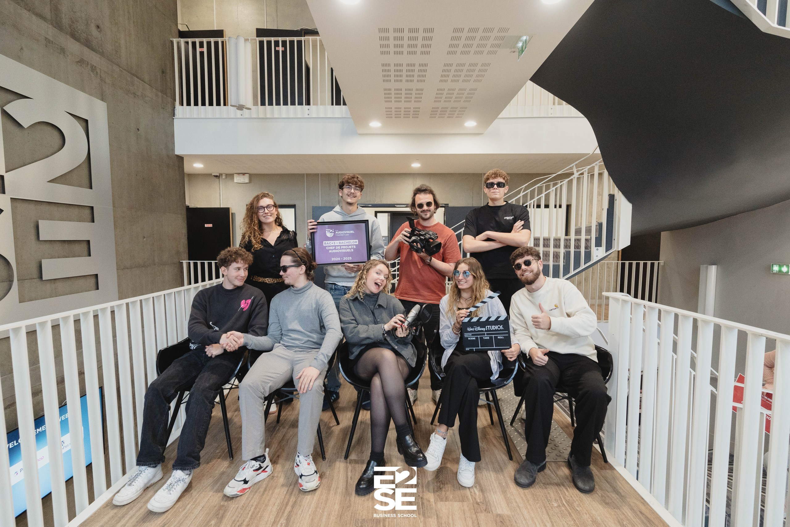 Image mise en avant de l'article E2SE Audiovisuel : Les photos de classe sont là