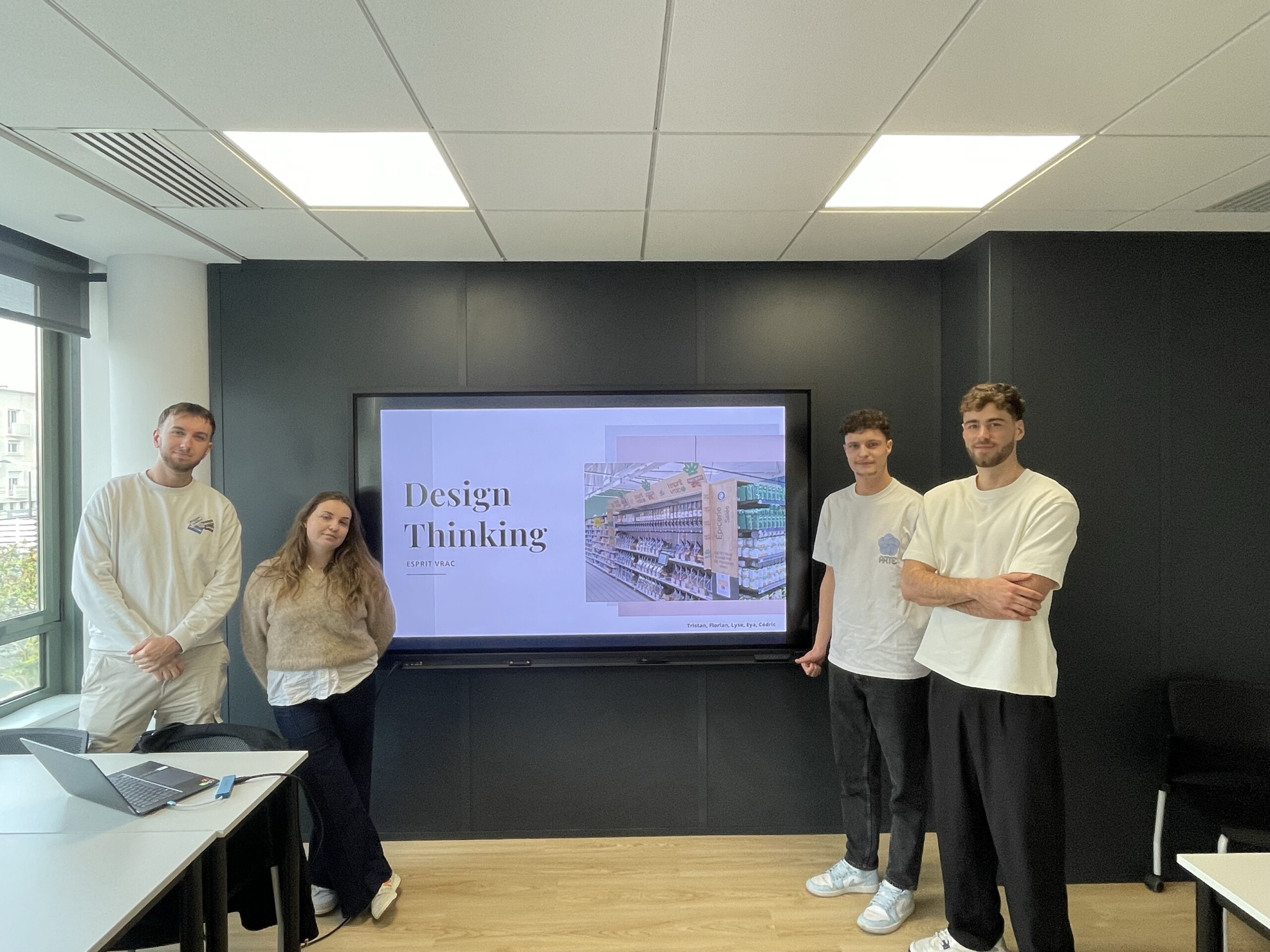 Image mise en avant de l'article design thinking avec l&rsquo;E2SE marketing vente