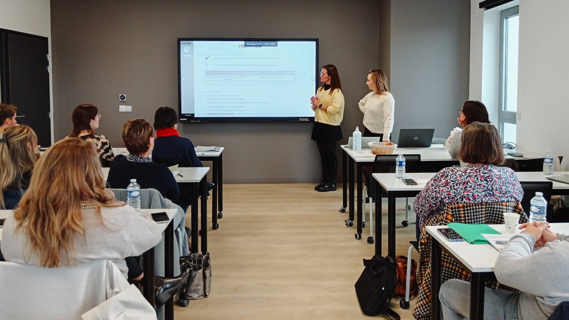 Image mise en avant de l'article RÉUNION TUTEURS : PARTAGER INFORMER ACCOMPAGNER